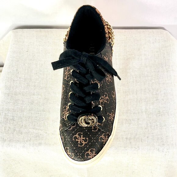 GUESS Luxe Chain-Embellished Snakeskin Sneakers Designer Streetwear Size 7 ½ M - Picture 5 of 16